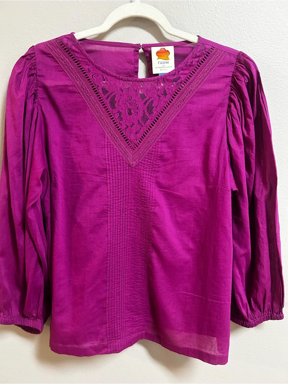 FARM Rio x Anthropologie Kelsie Blouse M Magenta Lace Puff Sleeve Cotton